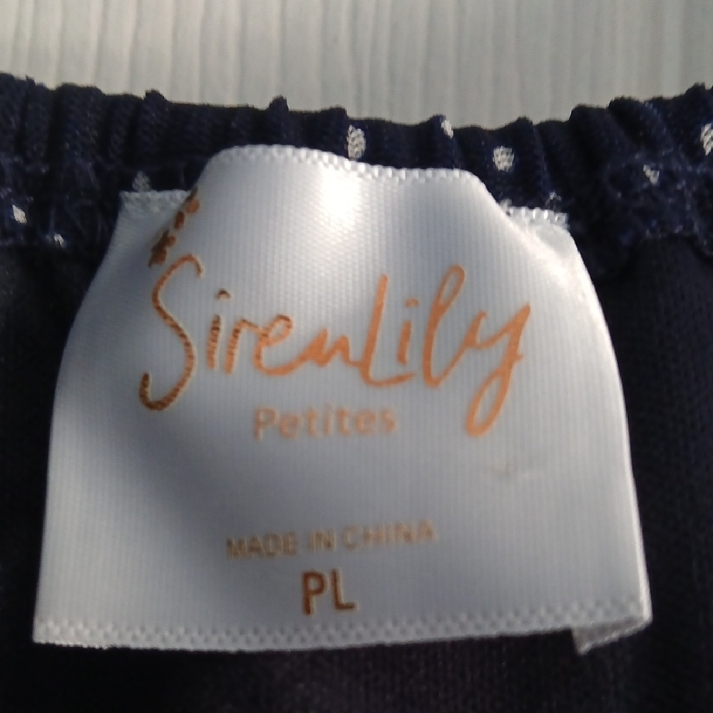 Siren Lily Navy Floral Blouse - Picture 2 of 11